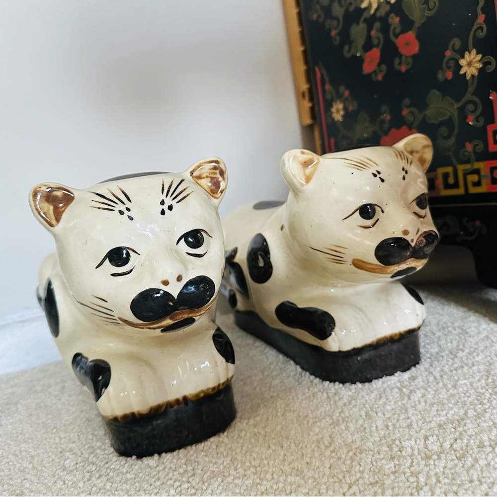 Cizhou Antique Chinese Cat Figurines - pair
